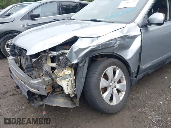 ✅ 2012 Subaru Outback Prem • VIN: 4S4BRBGC1C3212611 • Лот: 43265981. Опубликован ранее на IAAI с пробегом 129 382 миль. Бесплатный доступ к архиву аукционных продаж из США и подробный отчёт об истории автомобиля на DreamBid. Изображение 6.