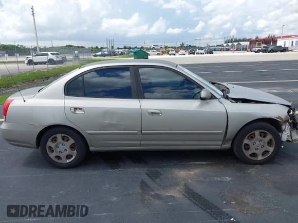 ✅ 2003 Hyundai Elantra GLS • VIN: KMHDN45D83U690935 • Lot: 42714939. Wystawiony na IAAI z przebiegiem 147 243 mil. Bezpłatny archiwum sprzedaży aukcyjnych z USA i szczegółowy raport historii pojazdu na DreamBid. Zdjęcie 13.