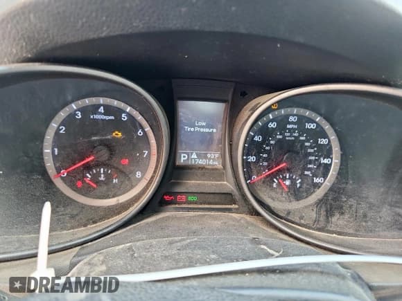 ✅ 2013 Hyundai Santa Fe Sport • VIN: 5XYZT3LB1DG069633 • Лот: 83959155. Опубликован ранее на Copart с пробегом 174 014 миль. Бесплатный доступ к архиву аукционных продаж из США и подробный отчёт об истории автомобиля на DreamBid. Изображение 9.