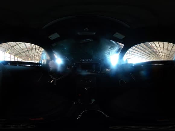 ✅ 2014 Volkswagen Beetle 2.0L TDI w/Sun/Sound/Nav • VIN: 3VWJL7AT8EM608427 • Лот: 70318414. Опубликован ранее на Copart с пробегом 98 540 миль. Бесплатный доступ к архиву аукционных продаж из США и подробный отчёт об истории автомобиля на DreamBid. Изображение 13.