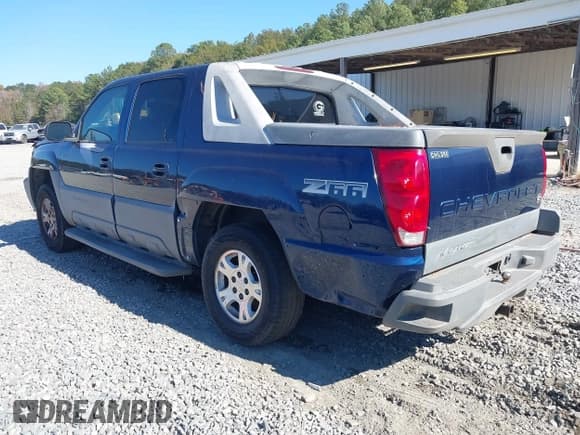 ✅ 2002 Chevrolet Avalanche • VIN: 3GNEC13T42G213662 • Лот: 43697954. Опубликован ранее на IAAI с пробегом 372 765 миль. Бесплатный доступ к архиву аукционных продаж из США и подробный отчёт об истории автомобиля на DreamBid. Изображение 3.