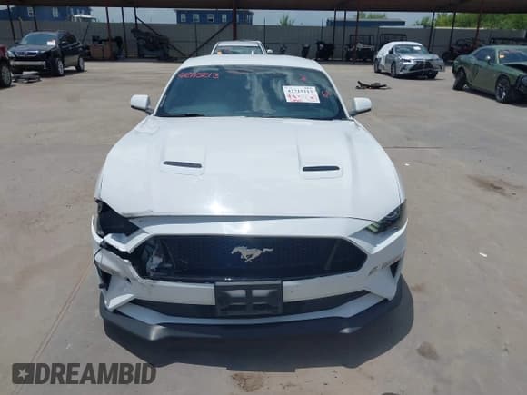 ✅ 2020 Ford Mustang GT • VIN: 1FA6P8CF3L5137211 • Lot: 42715213. Listed on IAAI with 88,442 mi. Free auction sales archive from the USA and detailed vehicle history report at DreamBid. Image 12.