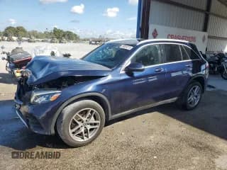 ✅ 2019 Mercedes-Benz GLC 300 • VIN: WDC0G4KB0KF596044 • Lot: 90809275. Wystawiony na Copart z przebiegiem 55 827 mil. Bezpłatny archiwum sprzedaży aukcyjnych z USA i szczegółowy raport historii pojazdu na DreamBid. Zdjęcie 1.