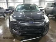 ✅ 2014 Ford Escape Titanium • VIN: 1FMCU9J96EUE40237 • Lot: 86101725. Wystawiony na Copart z przebiegiem 126 521 mil. Bezpłatny archiwum sprzedaży aukcyjnych z USA i szczegółowy raport historii pojazdu na DreamBid. Zdjęcie 5.