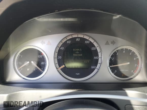 ✅ 2008 Mercedes-Benz C 300 Sport • VIN: WDDGF54X78F156679 • Lot: 62367615. Wystawiony na Copart z przebiegiem 102 268 mil. Bezpłatny archiwum sprzedaży aukcyjnych z USA i szczegółowy raport historii pojazdu na DreamBid. Zdjęcie 9.