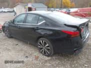 ✅ 2020 Nissan Altima SR • VIN: 1N4BL4CW3LN308364 • Lot: 43644384. Wystawiony na IAAI z przebiegiem 104 227 mil. Bezpłatny archiwum sprzedaży aukcyjnych z USA i szczegółowy raport historii pojazdu na DreamBid. Zdjęcie 3.