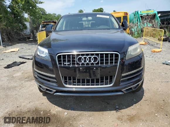 ✅ 2012 Audi Q7 Premium Plus • VIN: WA1LGAFE1CD006981 • Lot: 66701725. Listed on Copart with 138,223 mi. Free auction sales archive from the USA and detailed vehicle history report at DreamBid. Image 5.