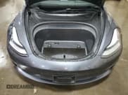 ✅ 2018 Tesla Model 3 Long Range Battery • VIN: 5YJ3E1EBXJF090615 • Лот: 92650005. Опубликован ранее на Copart с пробегом 65 939 миль. Бесплатный доступ к архиву аукционных продаж из США и подробный отчёт об истории автомобиля на DreamBid. Изображение 12.