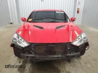 ✅ 2016 Hyundai Genesis Coupe R-Spec • VIN: KMHHU6KJ7GU135054 • Lot: 64368175. Wystawiony na Copart z przebiegiem 86 196 mil. Bezpłatny archiwum sprzedaży aukcyjnych z USA i szczegółowy raport historii pojazdu na DreamBid. Zdjęcie 5.