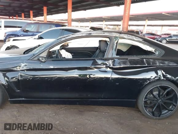 ✅ 2014 BMW 4 Series 428i • VIN: WBA3N7C52EF719184 • Lot: 43598724. Wystawiony na IAAI z przebiegiem Nie podano. Bezpłatny archiwum sprzedaży aukcyjnych z USA i szczegółowy raport historii pojazdu na DreamBid. Zdjęcie 13.