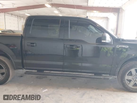 ✅ 2019 Ford F-150 XL • VIN: 1FTEW1EP2KKF25519 • Лот: 43104514. Опубликован ранее на IAAI с пробегом 143 806 миль. Бесплатный доступ к архиву аукционных продаж из США и подробный отчёт об истории автомобиля на DreamBid. Изображение 13.