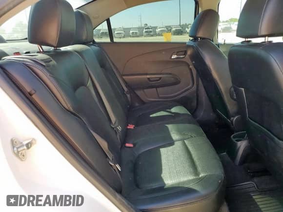 2012 Chevrolet Sonic LTZ с VIN 1G1JE5SH4C4106592, выставлен на аукционе Copart как лот 85377095 с пробегом 120 403 миль миль и Чистый • Clean title. История ставок и продаж доступна на DreamBid. Изображение 10.