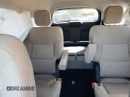 ✅ 2024 Ford Explorer XLT • VIN: 1FMSK7DH5RGA20949 • Lot: 89809415. Wystawiony na Copart z przebiegiem 16 394 mil. Bezpłatny archiwum sprzedaży aukcyjnych z USA i szczegółowy raport historii pojazdu na DreamBid. Zdjęcie 10.