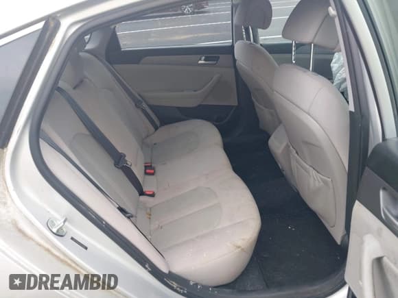 ✅ 2015 Hyundai Sonata SE • VIN: 5NPE24AF3FH144356 • Лот: 43302698. Опубликован ранее на IAAI с пробегом 104 050 миль. Бесплатный доступ к архиву аукционных продаж из США и подробный отчёт об истории автомобиля на DreamBid. Изображение 8.