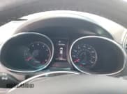 ✅ 2016 Hyundai Santa Fe • VIN: 5XYZU3LA8GG331687 • Лот: 80031665. Опубликован ранее на Copart с пробегом 128 214 миль. Бесплатный доступ к архиву аукционных продаж из США и подробный отчёт об истории автомобиля на DreamBid. Изображение 9.