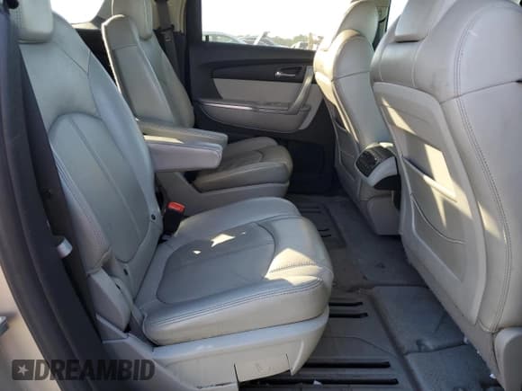 ✅ 2008 GMC Acadia SLT2 • VIN: 1GKER33708J169953 • Лот: 92703815. Опубликован ранее на Copart с пробегом 162 415 миль. Бесплатный доступ к архиву аукционных продаж из США и подробный отчёт об истории автомобиля на DreamBid. Изображение 11.