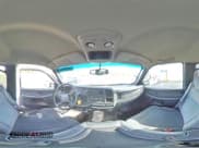 ✅ 2001 Chevrolet Silverado 2500HD LS • VIN: 1GCHC23G51F185241 • Lot: 57222815. Wystawiony na Copart z przebiegiem 144 007 mil. Bezpłatny archiwum sprzedaży aukcyjnych z USA i szczegółowy raport historii pojazdu na DreamBid. Zdjęcie 15.