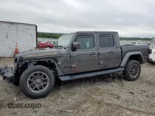 ✅ 2021 Jeep Gladiator Overland • VIN: 1C6HJTFG2ML525210 • Lot: 64676335. Listed on Copart with 38,730 mi. Free auction sales archive from the USA and detailed vehicle history report at DreamBid. Image 1.