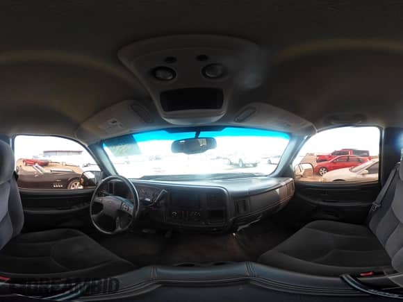 2007 Chevrolet Silverado 1500 LT1 z VIN 2GCEC13Z971123520, wystawiony jako IAAI lot #41922901 z przebiegiem Nie podano mil oraz . Historia ofert i sprzedaży dostępna na DreamBid. Obrazek 19.