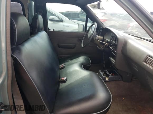 ✅ 1995 Toyota Pickup DX • VIN: JT4RN81P2S5202265 • Лот: 78543844. Опубликован ранее на Copart с пробегом 80 142 миль. Бесплатный доступ к архиву аукционных продаж из США и подробный отчёт об истории автомобиля на DreamBid. Изображение 10.