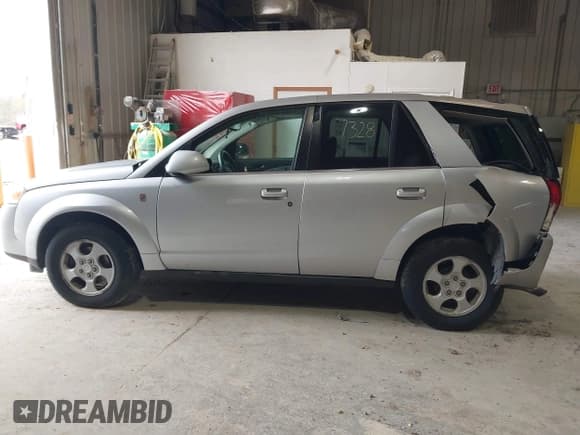 ✅ 2006 Saturn VUE • VIN: 5GZCZ53466S834963 • Lot: 42157328. Wystawiony na IAAI z przebiegiem 146 518 mil. Bezpłatny archiwum sprzedaży aukcyjnych z USA i szczegółowy raport historii pojazdu na DreamBid. Zdjęcie 14.