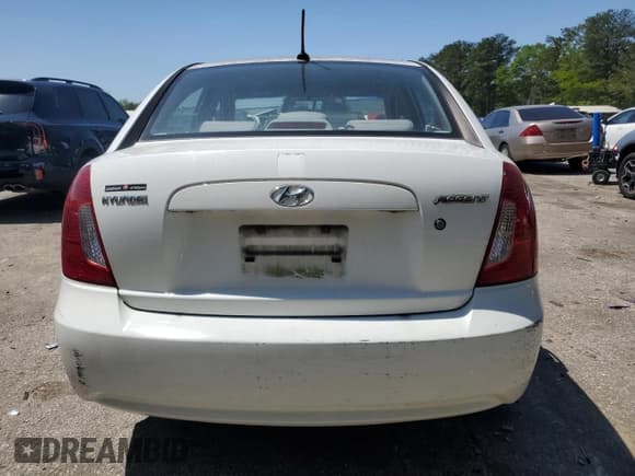 ✅ 2010 Hyundai Accent GLS • VIN: KMHCN4AC4AU518231 • Лот: 52946395. Опубликован ранее на Copart с пробегом 121 195 миль. Бесплатный доступ к архиву аукционных продаж из США и подробный отчёт об истории автомобиля на DreamBid. Изображение 6.