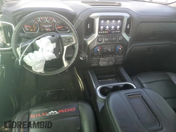 ✅ 2019 Chevrolet Silverado 1500 LT Trail Boss • VIN: 1GCPYFED3KZ136837 • Лот: 65928704. Опубликован ранее на Copart с пробегом 118 467 миль. Бесплатный доступ к архиву аукционных продаж из США и подробный отчёт об истории автомобиля на DreamBid. Изображение 8.