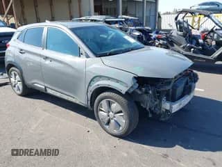 2021 Hyundai Kona Limited с VIN KM8K33AG5MU109450, выставлен на аукционе IAAI как лот 43282355 с пробегом 144 090 миль миль и . История ставок и продаж доступна на DreamBid. Изображение 1.