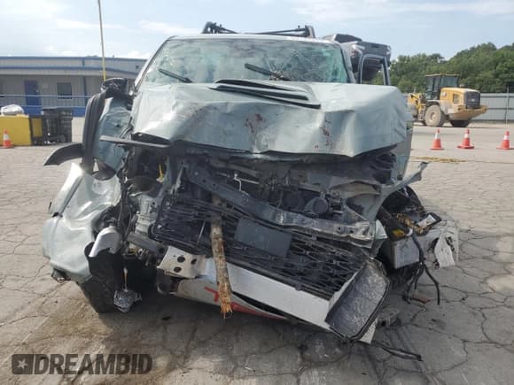 ✅ 2023 Toyota 4Runner TRD Off Road Premium • VIN: JTERU5JR7P6129247 • Lot: 69137845. Wystawiony na Copart z przebiegiem 76 394 mil. Bezpłatny archiwum sprzedaży aukcyjnych z USA i szczegółowy raport historii pojazdu na DreamBid. Zdjęcie 5.