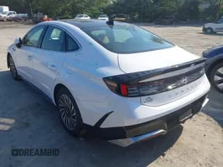 ✅ 2025 Hyundai Sonata Limited • VIN: KMHL54JJ7SA122960 • Лот: 42989563. Опубликован ранее на IAAI с пробегом 3 050 миль. Бесплатный доступ к архиву аукционных продаж из США и подробный отчёт об истории автомобиля на DreamBid. Изображение 3.