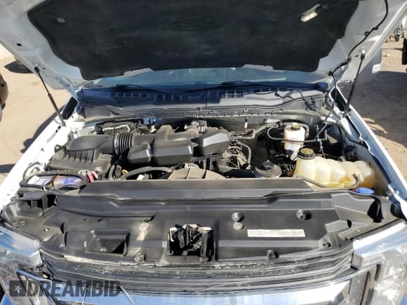 ✅ 2019 Ford F-350 XLT • VIN: 1FT8X3B62KEC64053 • Lot: 84970905. Listed on Copart with 67,962 mi. Free auction sales archive from the USA and detailed vehicle history report at DreamBid. Image 11.