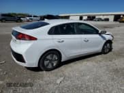 ✅ 2018 Hyundai Ioniq Blue • VIN: KMHC65LC2JU100864 • Lot: 52219505. Wystawiony na Copart z przebiegiem 72 044 mil. Bezpłatny archiwum sprzedaży aukcyjnych z USA i szczegółowy raport historii pojazdu na DreamBid. Zdjęcie 3.