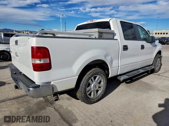 ✅ 2007 Ford F-150 XLT • VIN: 1FTRW12WX7KC61843 • Lot: 94110835. Wystawiony na Copart z przebiegiem 259 277 mil. Bezpłatny archiwum sprzedaży aukcyjnych z USA i szczegółowy raport historii pojazdu na DreamBid. Zdjęcie 3.
