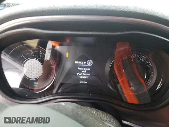 ✅ 2021 Dodge Challenger R/T • VIN: 2C3CDZBT2MH564512 • Lot: 37883764. Wystawiony na Copart z przebiegiem 31 515 mil. Bezpłatny archiwum sprzedaży aukcyjnych z USA i szczegółowy raport historii pojazdu na DreamBid. Zdjęcie 9.