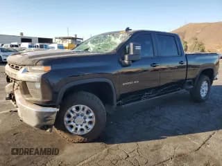 ✅ 2020 Chevrolet Silverado 2500HD LT • VIN: 1GC4YNEY0LF290697 • Lot: 71745335. Listed on Copart with 76,716 mi. Free auction sales archive from the USA and detailed vehicle history report at DreamBid. Image 1.