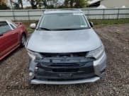 ✅ 2016 Mitsubishi Outlander GT • VIN: JA4JZ4AX6GZ054609 • Lot: 86527045. Listed on Copart with 229,833 mi. Free auction sales archive from the USA and detailed vehicle history report at DreamBid. Image 5.