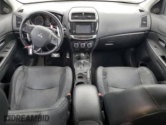 2017 Mitsubishi Outlander SEL с VIN JA4AP4AW4HZ048760, выставлен на аукционе Copart как лот 71209865 с пробегом 126 447 миль миль и Чистый • Clean title. История ставок и продаж доступна на DreamBid. Изображение 8.