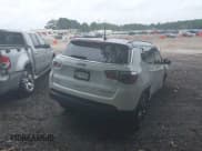 ✅ 2022 Jeep Compass Limited • VIN: 3C4NJDCB4NT146533 • Lot: 42974123. Listed on IAAI with 43,026 mi. Free auction sales archive from the USA and detailed vehicle history report at DreamBid. Image 4.