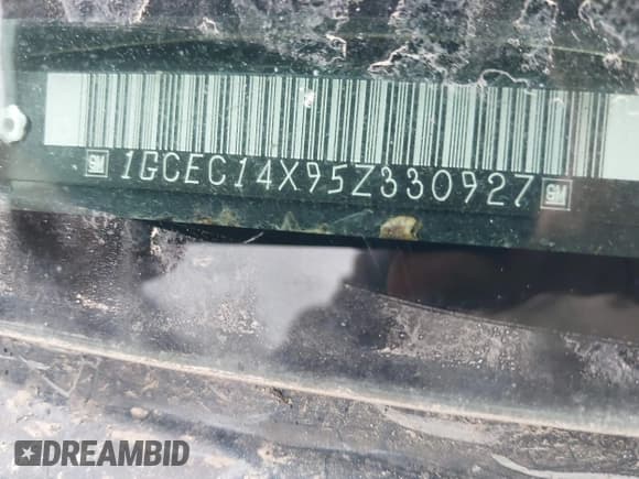 ✅ 2005 Chevrolet Silverado 1500 Work Truck • VIN: 1GCEC14X95Z330927 • Лот: 41565885. Опубликован ранее на IAAI с пробегом Не указан. Бесплатный доступ к архиву аукционных продаж из США и подробный отчёт об истории автомобиля на DreamBid. Изображение 9.