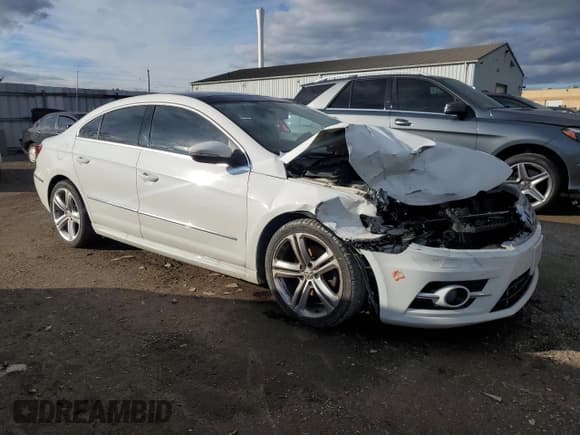 ✅ 2015 Volkswagen CC Sport • VIN: WVWBN7AN2FE827166 • Lot: 92845545. Wystawiony na Copart z przebiegiem 151 449 mil. Bezpłatny archiwum sprzedaży aukcyjnych z USA i szczegółowy raport historii pojazdu na DreamBid. Zdjęcie 4.