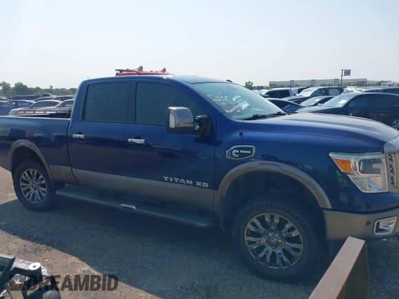 ✅ 2016 Nissan Titan S • VIN: 1N6BA1F40GN513734 • Lot: 43121304. Listed on IAAI with 180,828 mi. Free auction sales archive from the USA and detailed vehicle history report at DreamBid. Image 13.