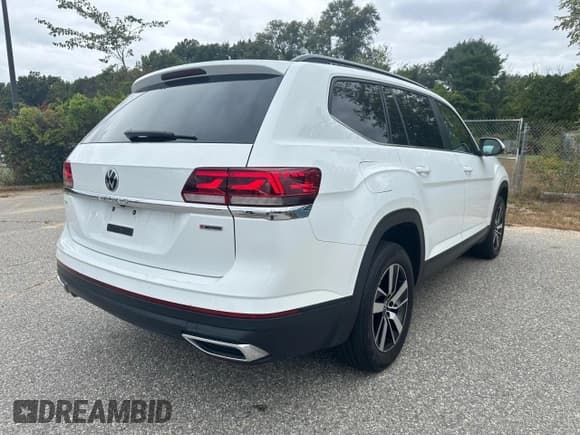✅ 2022 Volkswagen Atlas SE • VIN: 1V2LP2CA7NC539146 • Лот: 44814495. Опубликован ранее на Copart с пробегом 155 305 миль. Бесплатный доступ к архиву аукционных продаж из США и подробный отчёт об истории автомобиля на DreamBid. Изображение 4.
