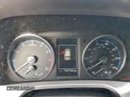 ✅ 2018 Toyota RAV4 LE • VIN: JTMBFREV3JJ176259 • Lot: 93655445. Listed on Copart with 152,744 mi. Free auction sales archive from the USA and detailed vehicle history report at DreamBid. Image 9.