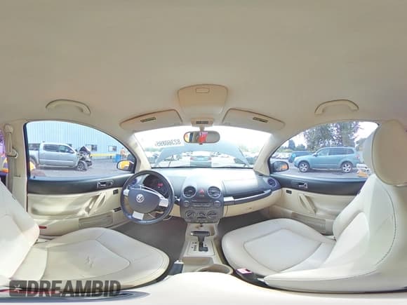 ✅ 2009 Volkswagen Beetle S • VIN: 3VWPG31C29M507364 • Лот: 82360895. Опубликован ранее на Copart с пробегом 140 666 миль. Бесплатный доступ к архиву аукционных продаж из США и подробный отчёт об истории автомобиля на DreamBid. Изображение 14.