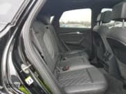 ✅ 2023 Audi SQ5 Sportback Premium Plus • VIN: WA124AFY6P2169321 • Лот: 45090115. Опубликован ранее на Copart с пробегом 23 831 миль. Бесплатный доступ к архиву аукционных продаж из США и подробный отчёт об истории автомобиля на DreamBid. Изображение 11.