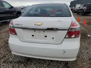 2009 Chevrolet Aveo 1LT z VIN KL1TD56E49B375528, wystawiony jako Copart lot #41347065 z przebiegiem 200 802 mil mil oraz Czysty tytuł • Clean title. Historia ofert i sprzedaży dostępna na DreamBid. Obrazek 6.