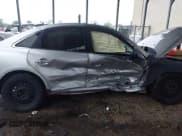 ✅ 2009 Hyundai Azera Limited • VIN: KMHFC46F39A370401 • Lot: 42370957. Listed on IAAI with 202,696 mi. Free auction sales archive from the USA and detailed vehicle history report at DreamBid. Image 6.