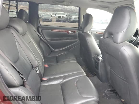 ✅ 2005 Volvo V70 • VIN: YV1SW592152511506 • Lot: 85304754. Listed on Copart with 141,971 mi. Free auction sales archive from the USA and detailed vehicle history report at DreamBid. Image 10.