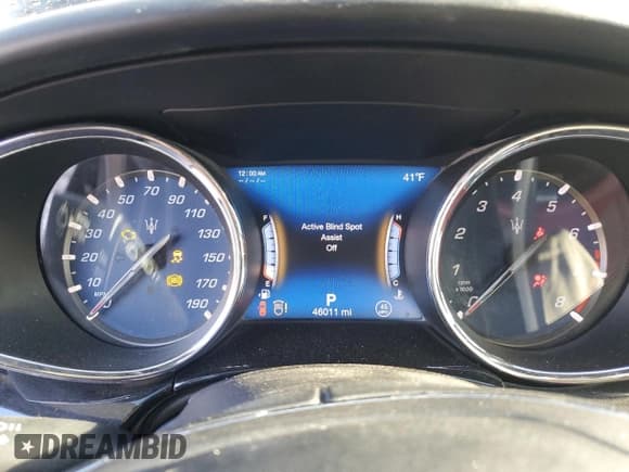 ✅ 2018 Maserati Quattroporte S Q4 GranLusso • VIN: ZAM56YRL2J1273920 • Lot: 42919375. Wystawiony na Copart z przebiegiem 46 011 mil. Bezpłatny archiwum sprzedaży aukcyjnych z USA i szczegółowy raport historii pojazdu na DreamBid. Zdjęcie 9.