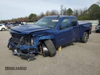 2018 Chevrolet Silverado 1500 LT z VIN 1GCVKREC0JZ169343, wystawiony jako Copart lot #83843755 z przebiegiem 131 855 mil mil oraz Szkoda całkowita • Salvage title. Historia ofert i sprzedaży dostępna na DreamBid. Obrazek 1.